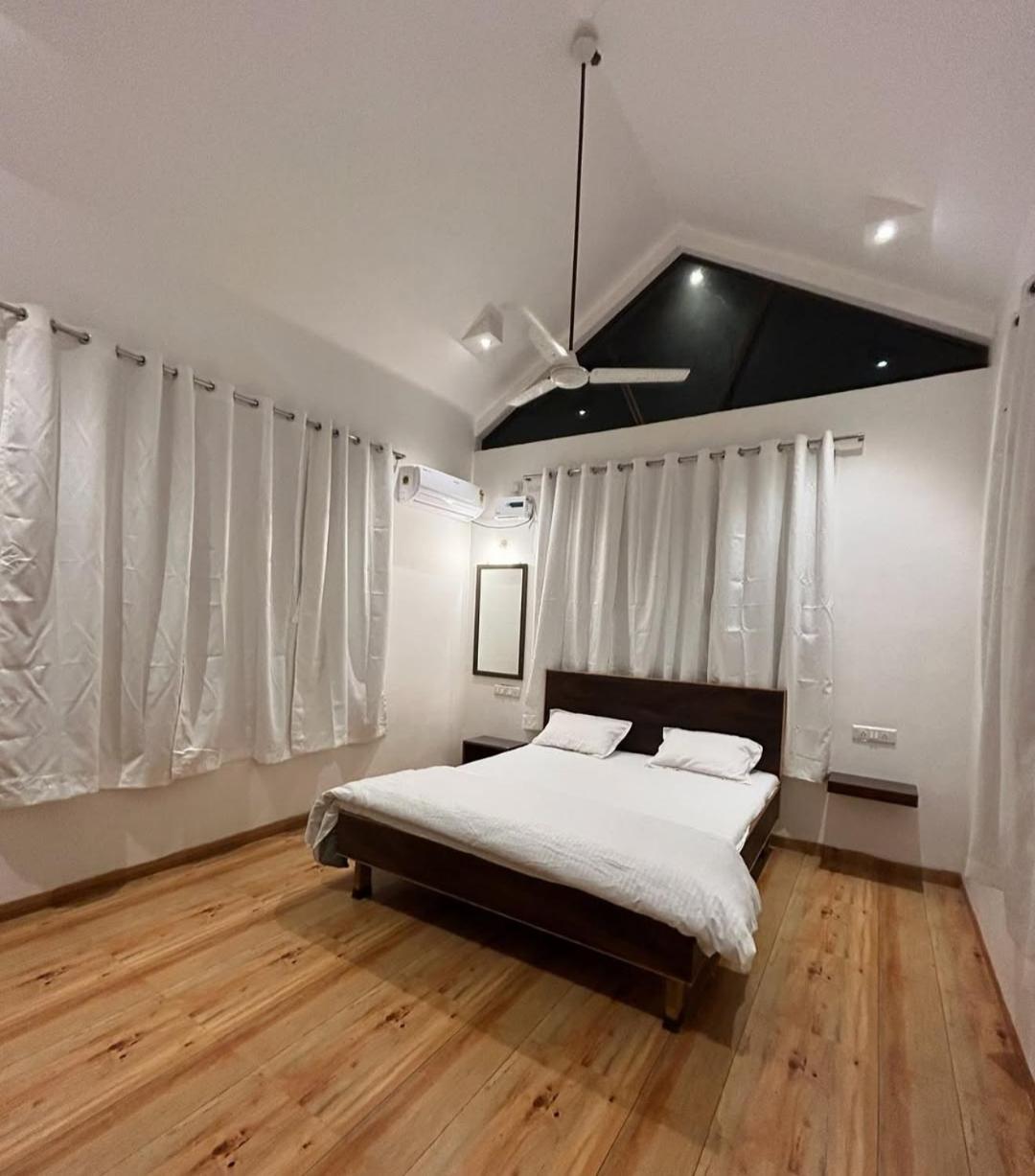 Redstone Farmhouse Kashid 외부 사진